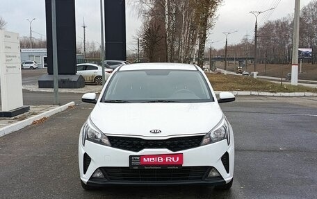 KIA Rio IV, 2021 год, 1 892 100 рублей, 2 фотография