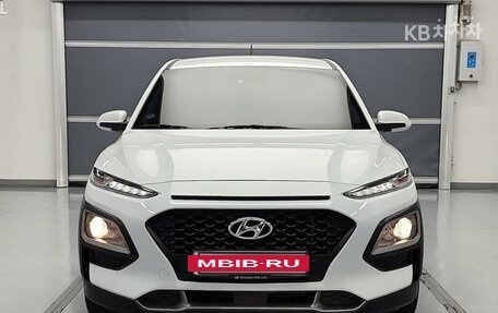 Hyundai Kona I, 2020 год, 1 740 000 рублей, 3 фотография