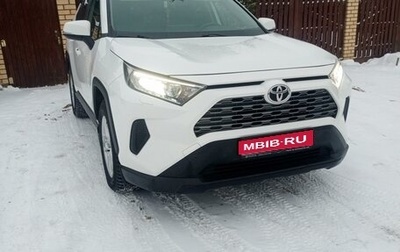 Toyota RAV4, 2019 год, 2 850 000 рублей, 1 фотография