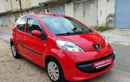 Peugeot 107 I рестайлинг, 2007 год, 550 000 рублей, 3 фотография