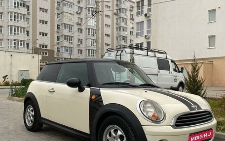 MINI Hatch, 2009 год, 770 000 рублей, 1 фотография