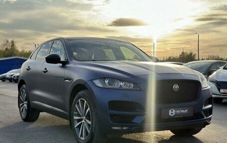 Jaguar F-Pace, 2018 год, 2 690 000 рублей, 3 фотография