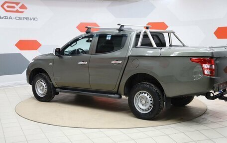 Mitsubishi L200 IV рестайлинг, 2017 год, 2 190 000 рублей, 7 фотография