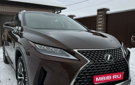 Lexus RX IV рестайлинг, 2021 год, 5 950 000 рублей, 1 фотография