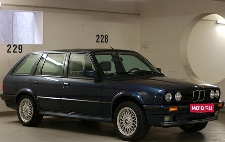 BMW 3 серия, 1993 год, 611 500 рублей, 1 фотография