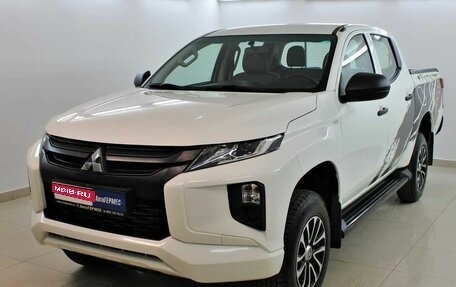 Mitsubishi L200 IV рестайлинг, 2022 год, 3 899 000 рублей, 1 фотография