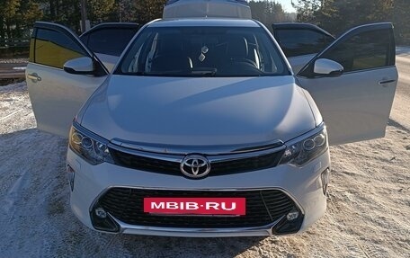 Toyota Camry, 2017 год, 2 840 000 рублей, 7 фотография