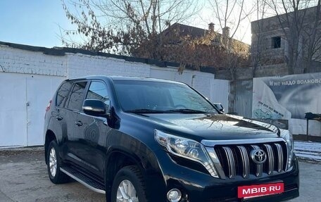 Toyota Land Cruiser Prado 150 рестайлинг 2, 2013 год, 3 850 000 рублей, 3 фотография