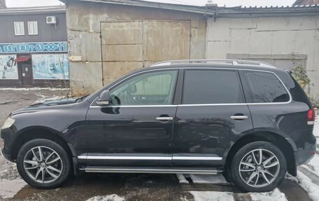 Volkswagen Touareg III, 2008 год, 1 650 000 рублей, 2 фотография