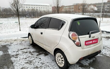 Chevrolet Spark III, 2011 год, 530 000 рублей, 5 фотография