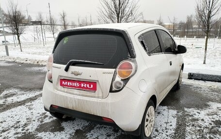 Chevrolet Spark III, 2011 год, 530 000 рублей, 4 фотография