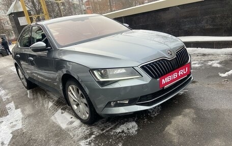 Skoda Superb III рестайлинг, 2018 год, 2 490 000 рублей, 2 фотография