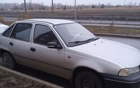 Daewoo Nexia I рестайлинг, 2003 год, 250 000 рублей, 2 фотография