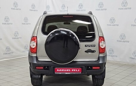 Chevrolet Niva I рестайлинг, 2010 год, 470 000 рублей, 6 фотография