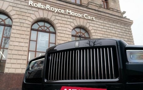 Rolls-Royce Cullinan, 2024 год, 86 000 000 рублей, 10 фотография