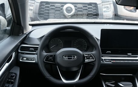 Geely Emgrand, 2024 год, 2 433 990 рублей, 26 фотография