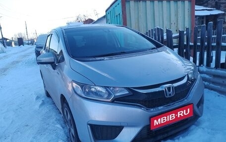 Honda Fit III, 2016 год, 1 500 000 рублей, 17 фотография