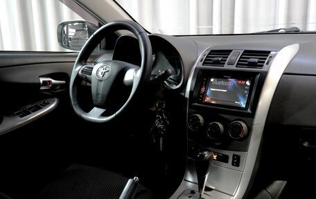 Toyota Corolla, 2011 год, 995 990 рублей, 4 фотография