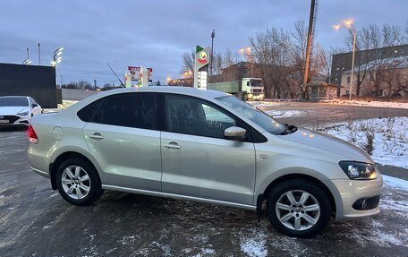 Volkswagen Polo VI (EU Market), 2011 год, 1 140 000 рублей, 3 фотография