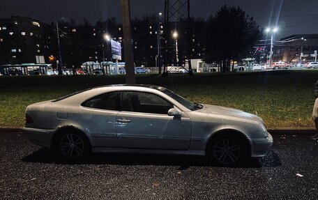 Mercedes-Benz CLK-Класс, 1999 год, 250 000 рублей, 6 фотография