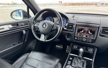 Volkswagen Touareg III, 2017 год, 3 499 999 рублей, 21 фотография