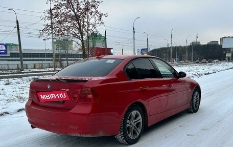 BMW 3 серия, 2006 год, 700 000 рублей, 4 фотография