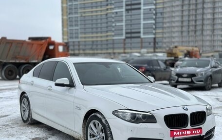 BMW 5 серия, 2015 год, 1 900 000 рублей, 4 фотография