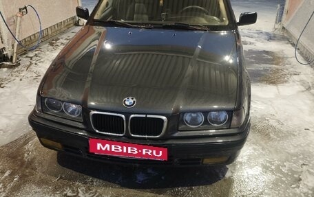 BMW 3 серия, 1992 год, 370 000 рублей, 5 фотография