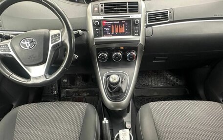 Toyota Verso I, 2013 год, 1 500 000 рублей, 9 фотография