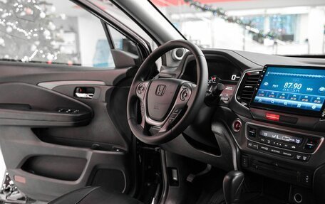 Honda Pilot III рестайлинг, 2016 год, 3 099 000 рублей, 17 фотография