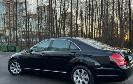 Mercedes-Benz S-Класс, 2011 год, 1 675 000 рублей, 4 фотография