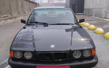 BMW 5 серия, 1992 год, 530 000 рублей, 11 фотография