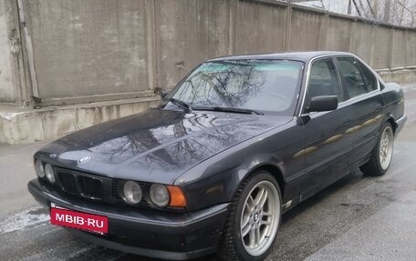 BMW 5 серия, 1992 год, 530 000 рублей, 9 фотография