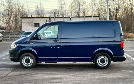 Volkswagen Transporter T5 рестайлинг, 2015 год, 1 740 000 рублей, 5 фотография