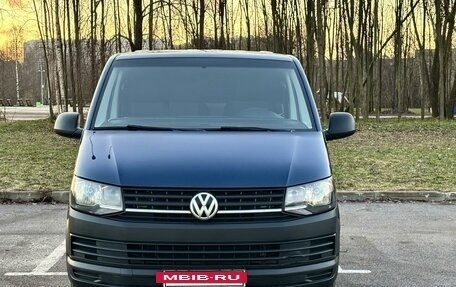 Volkswagen Transporter T5 рестайлинг, 2015 год, 1 740 000 рублей, 15 фотография