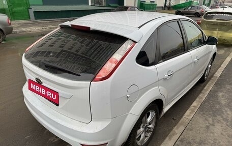 Ford Focus II рестайлинг, 2011 год, 750 000 рублей, 3 фотография