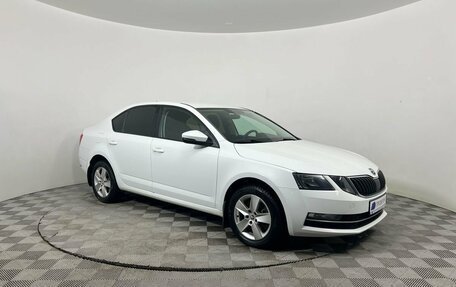 Skoda Octavia, 2017 год, 1 859 000 рублей, 3 фотография