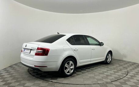 Skoda Octavia, 2017 год, 1 859 000 рублей, 5 фотография