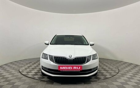 Skoda Octavia, 2017 год, 1 859 000 рублей, 2 фотография