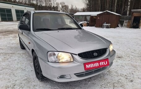 Hyundai Accent II, 2008 год, 325 000 рублей, 2 фотография