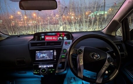 Toyota Prius Alpha I (ZVW40/41), 2015 год, 1 620 000 рублей, 11 фотография