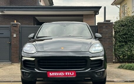 Porsche Cayenne III, 2017 год, 5 700 000 рублей, 2 фотография