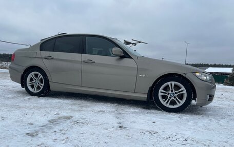 BMW 3 серия, 2010 год, 1 100 000 рублей, 13 фотография