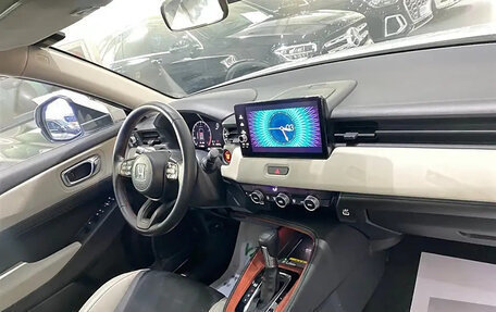 Honda Vezel, 2023 год, 2 200 000 рублей, 7 фотография