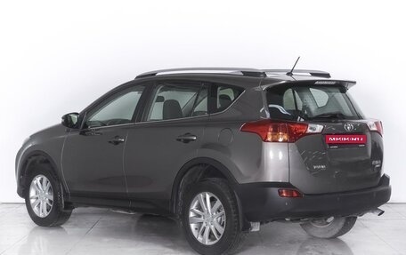 Toyota RAV4, 2015 год, 2 199 000 рублей, 2 фотография