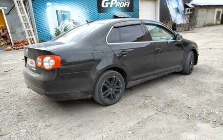 Volkswagen Jetta VI, 2005 год, 250 000 рублей, 24 фотография