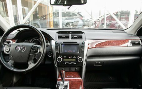 Toyota Camry, 2014 год, 2 259 000 рублей, 17 фотография