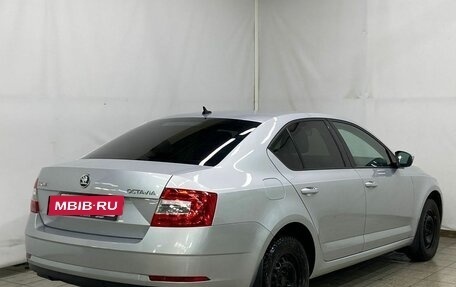 Skoda Octavia, 2017 год, 1 700 000 рублей, 5 фотография