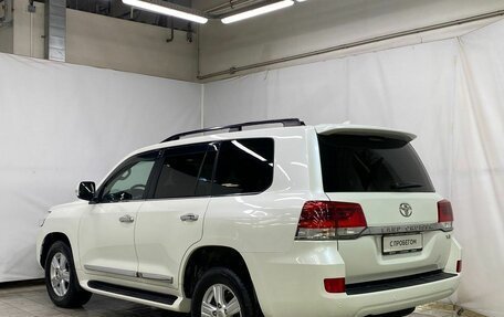 Toyota Land Cruiser 200, 2015 год, 5 624 000 рублей, 7 фотография