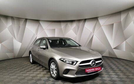 Mercedes-Benz A-Класс, 2019 год, 2 598 000 рублей, 3 фотография